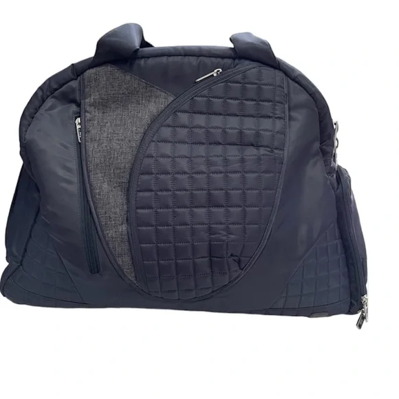 lug Bags Hp Lug Cartwheel Fitness Overnight Bag Poshmark